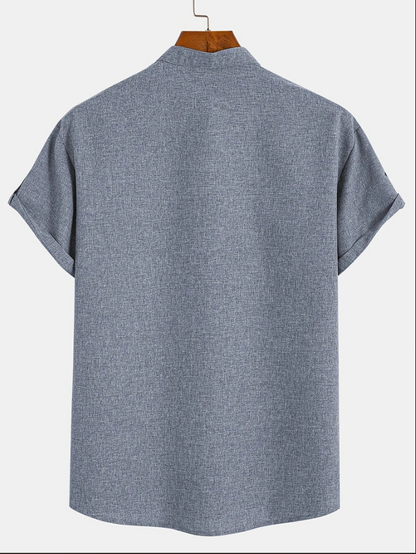Unai | Elegante camisa de manga corta con cuello alto