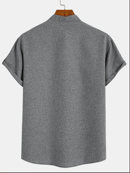 Unai | Elegante camisa de manga corta con cuello alto